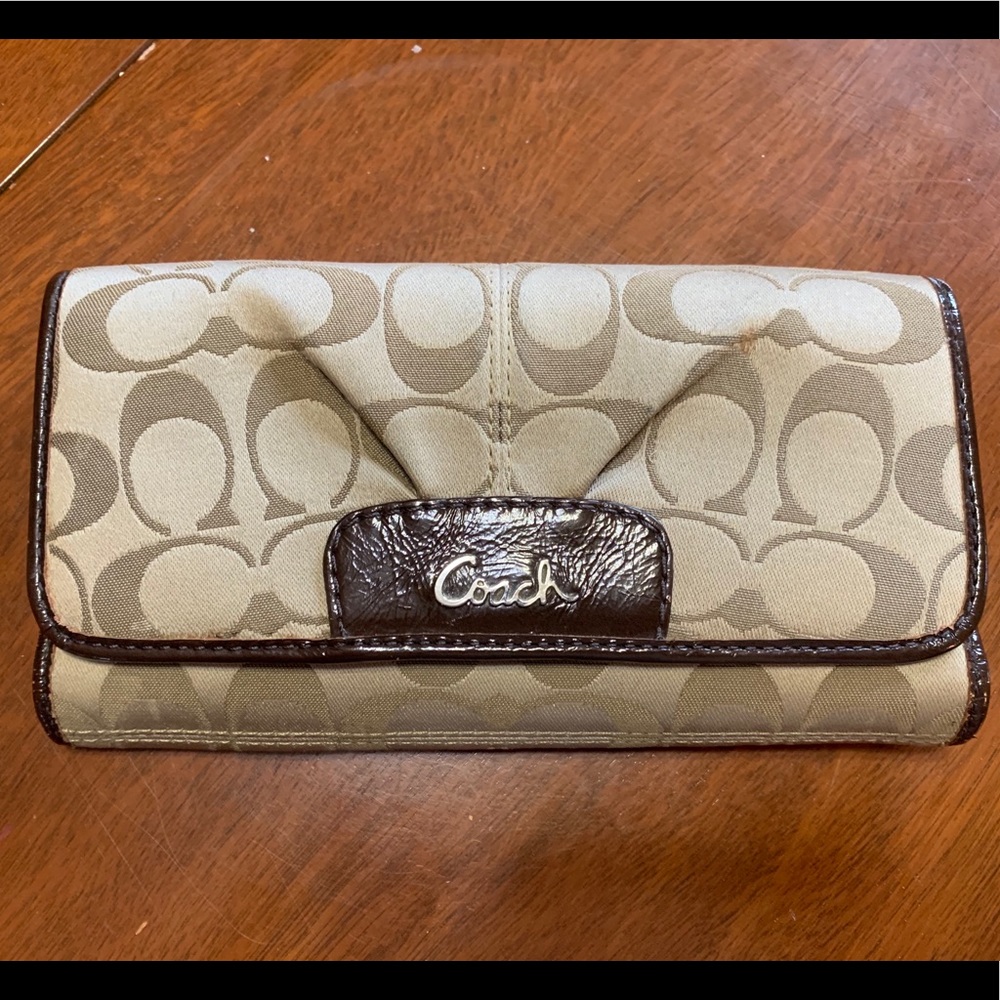 Coach wallet